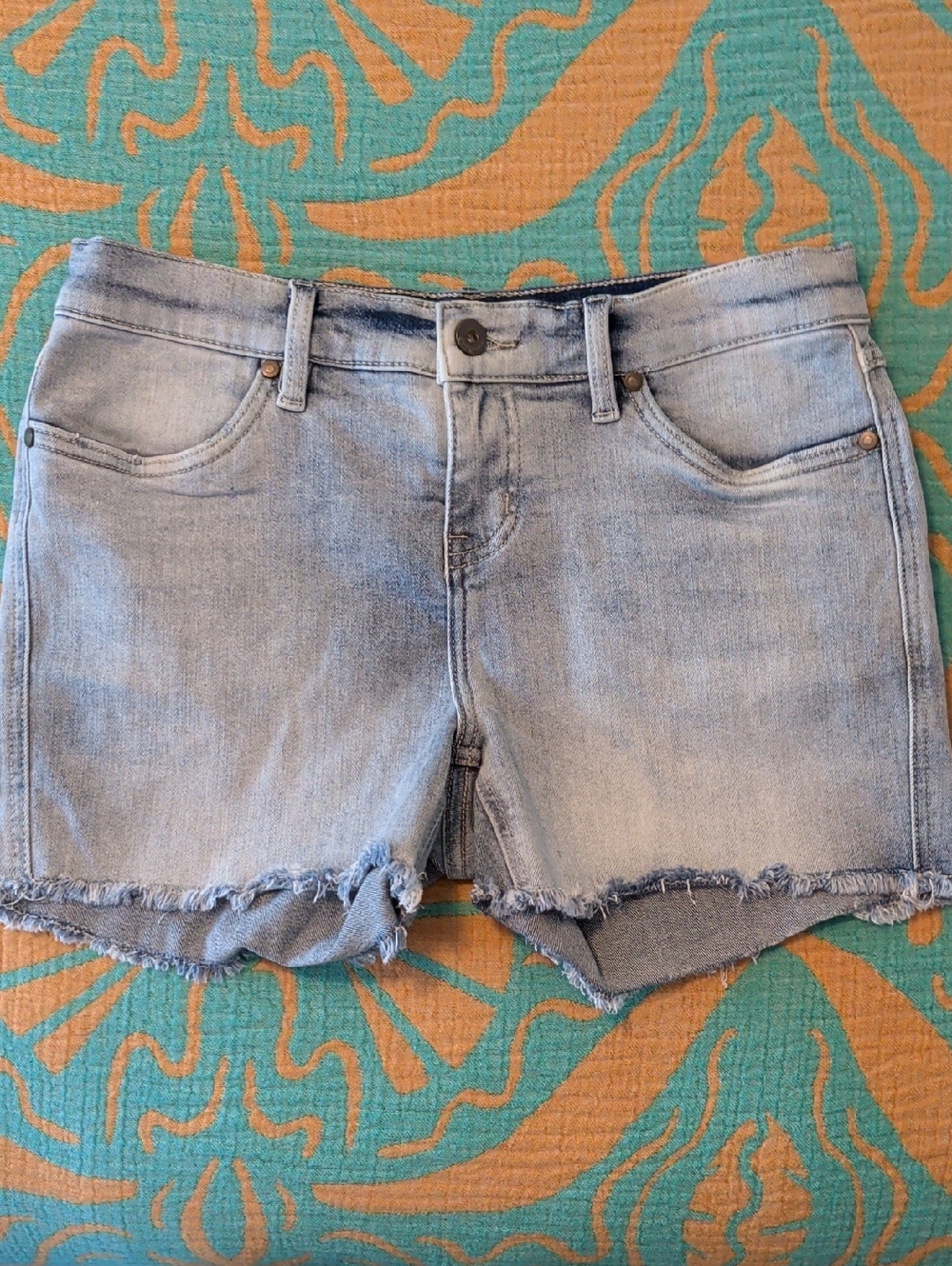 Carve Designs Maui shorts Light Blue Frayed Hem Denim Shorts